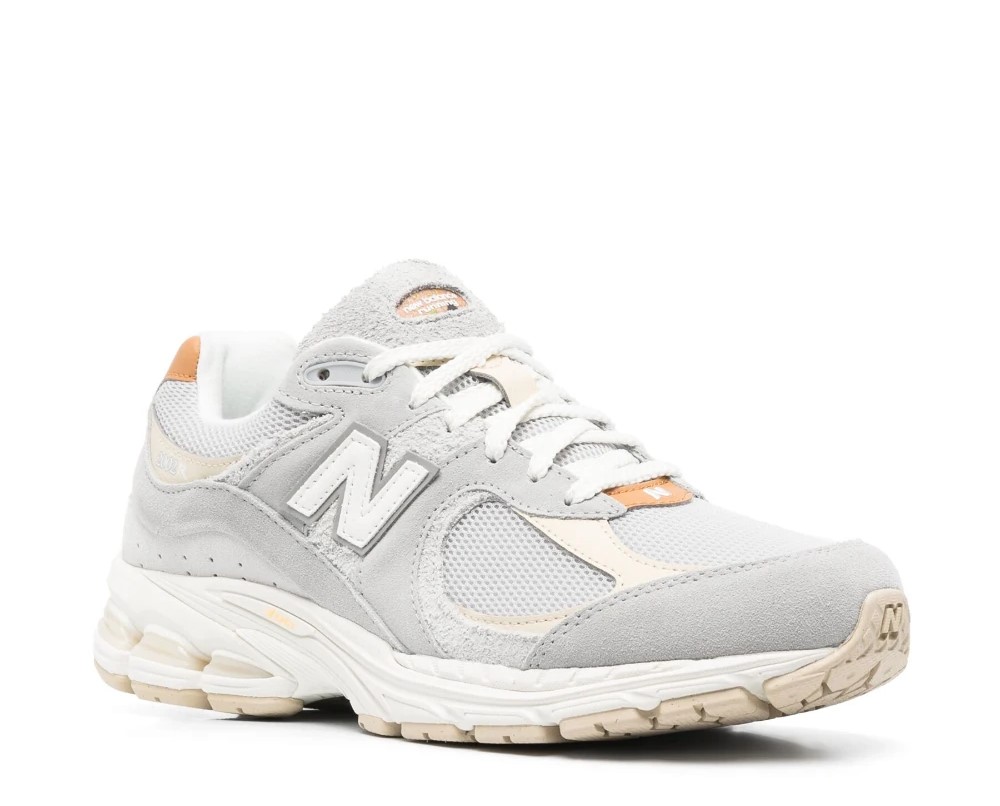 New Balance bajos 2002R